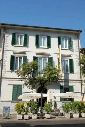 Hotel Ondina Viareggio